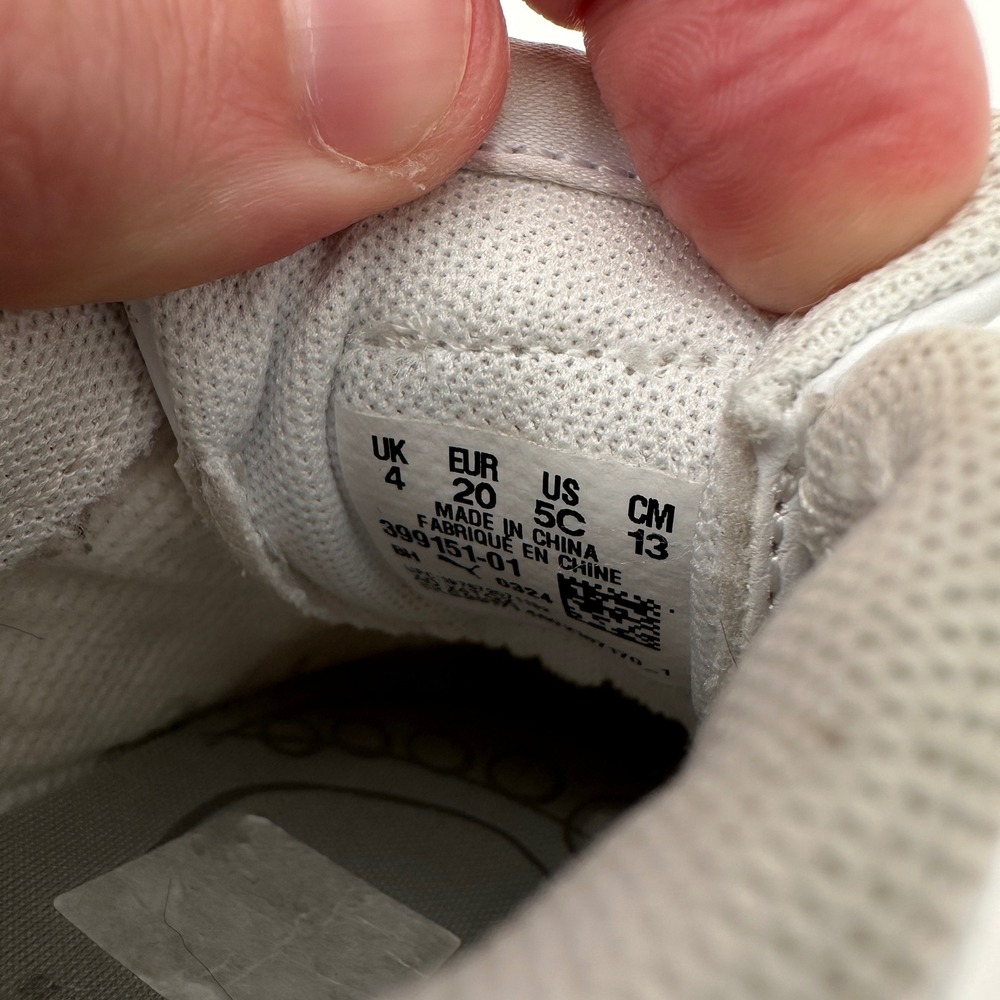 Puma Carina 2.0 Butterfly Sneakers Toddler Size 5C White Pink Platform Shoes - Picture 10 of 11
